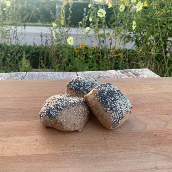Doppelkornbrötchen
